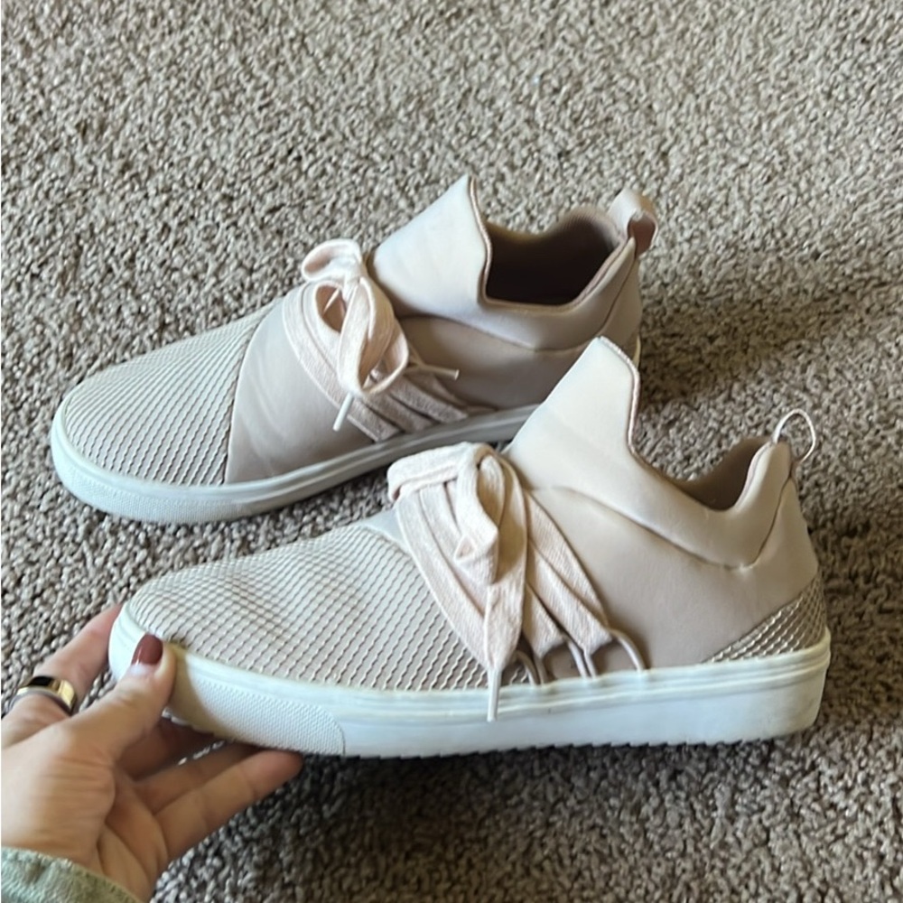 Stylish Beige Sneakers
